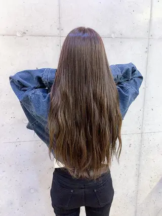 ロング カラー ラニティック所属・田辺 東陽のヘアスタイル