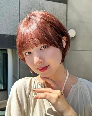 ショート ショートヘア くすみカラー、大場猛のヘアスタイル