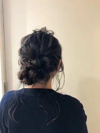 ヘアアレンジ ブリーチカラー🌈 石垣翔太のヘアスタイル