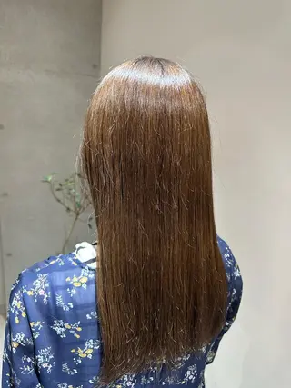 ロング 石本 眞優のヘアスタイル