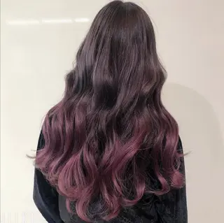 ロング カラー B.Chance所属・大友 琴羽のヘアスタイル