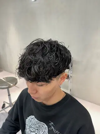 ショート パーマ メンズ 波巻きスパイラルパー マ/シャドウパーマ駿のヘアスタイル