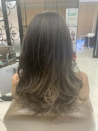 セミロング 宮内 修平のヘアスタイル
