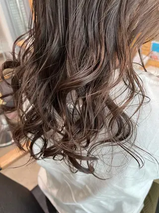 セミロング カラー 🌷レイヤーカット/ フルキシオリ🌷のヘアスタイル