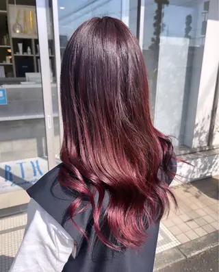 カラー 根本 美咲のヘアスタイル