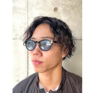 ミディアム パーマ 馬場 佑太のヘアスタイル