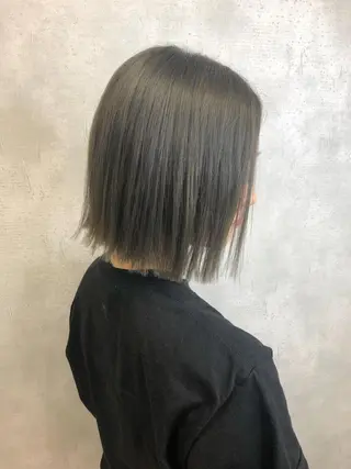ミディアム カラー ヘアアレンジ universe tokyoのヘアスタイル