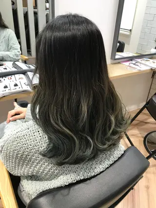 セミロング カラー 原山 直人のヘアスタイル
