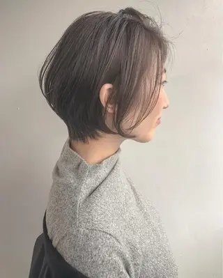 ショート カラー ショート/レイヤー なら石井知希のヘアスタイル