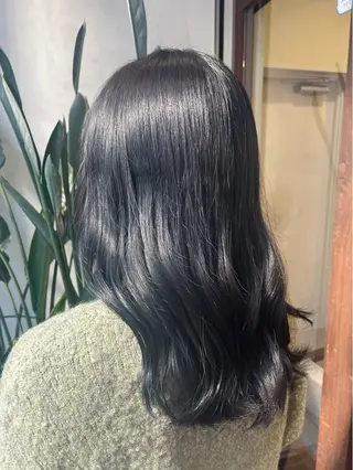 ロング カラー インナーカラー🩵 角田紗雪のヘアスタイル