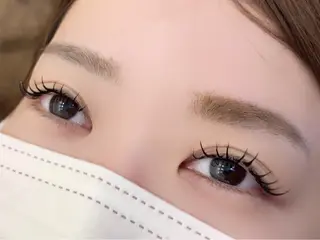 マツエク・マツパ VIVIT久宝寺店所属・安藤 美羽のマツエク・マツパデザイン
