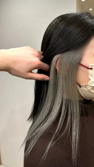 カラー 岩村 拓海のヘアスタイル