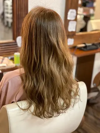 ロング カラー ヘアアレンジ 加藤 瑠美のヘアスタイル