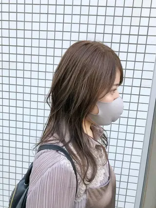 セミロング カラー tokute Takahashiのヘアスタイル