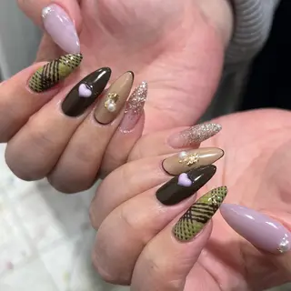 ネイル para ☀︎ sol by BECK所属・Para Sol nail　Maoのネイルデザイン