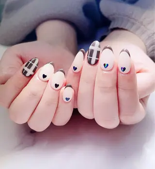 ネイル ルアナネイルサロン所属・ルアナネイル サロンのネイルデザイン