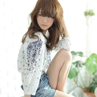 セミロング ヘアーメイクlucia所属・KEN ZOのヘアスタイル