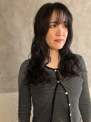 ロング パーマ さの あやねのヘアスタイル