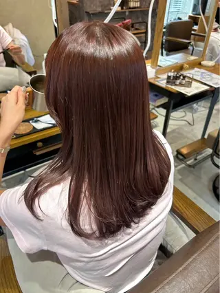 セミロング カラー 平良 那生のヘアスタイル