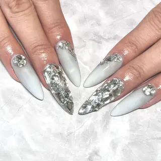 ネイル Nail Salon Lillion【リリオン】所属・lillion karenのネイルデザイン