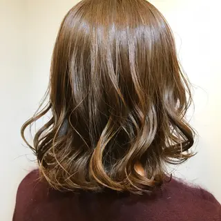 ショート カラー ✨ハイトーン✨透明感 ✨生神　優季のヘアスタイル