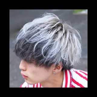 ショート 及川シゲル 髪質改善講師のヘアスタイル