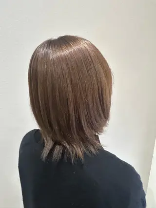 カラー 上田 美月のヘアスタイル