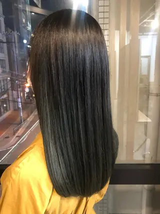 ロング カラー 髪質改善&ブリーチ 伊勢 祐一郎のヘアスタイル