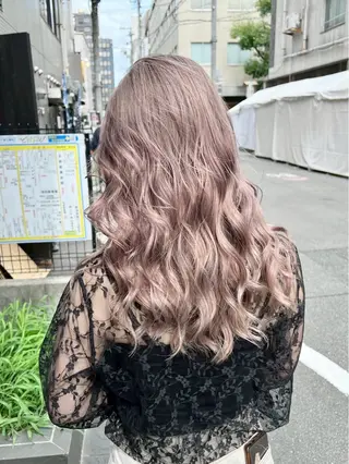 セミロング カラー SEINA️️/烏丸 ブリーチ/ハイトーンのヘアスタイル