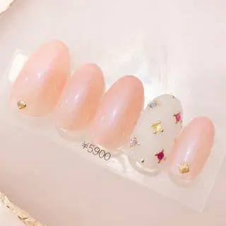 ネイル CHIARA nailsのネイルデザイン