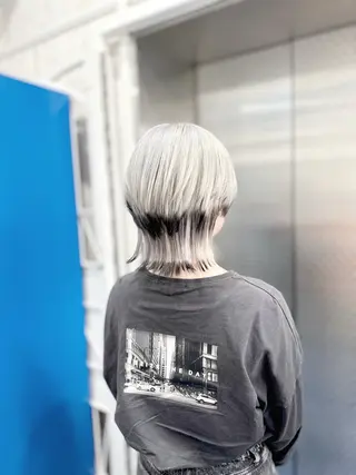 ショート white．梅田所属・GATE. カラーモデル募集のヘアスタイル