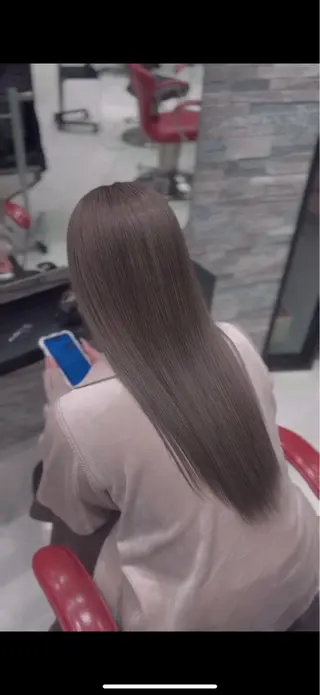 カラー 三沢 悠心のヘアスタイル