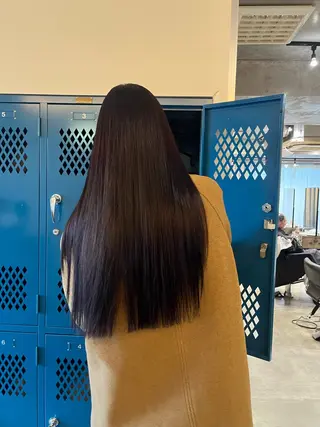 ロング レイヤーカット\ウル フ　chinatsuのヘアスタイル