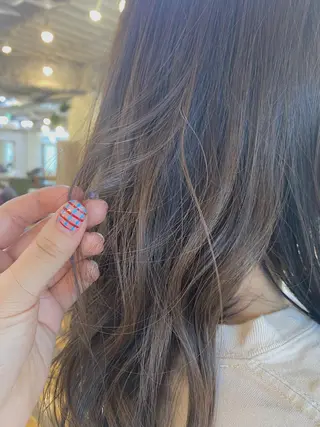 セミロング カラー 🥣 hashi 🛋️のヘアスタイル