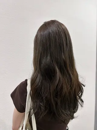 セミロング カラー SALOWIN 新宿三丁目me+所属・レイヤー/ボブ/ 髪質改善/石井ハルカのヘアスタイル
