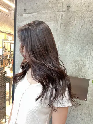 ロング 🫧ハイライトカラー 🫧 𝓜𝓘𝓤のヘアスタイル