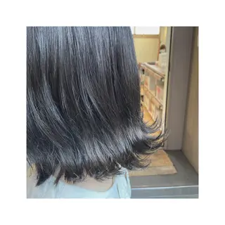 ミディアム カラー タカノ アツコのヘアスタイル