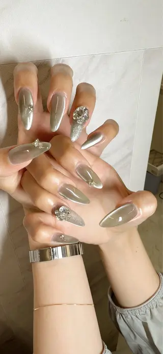 ネイル 💎Guarendo💎錦糸町店所属・✨アン ミユ✨のネイルデザイン