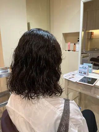 ミディアム パーマ mulum所属・ボブパーマ/ ウルフパーマ原科🪴のヘアスタイル