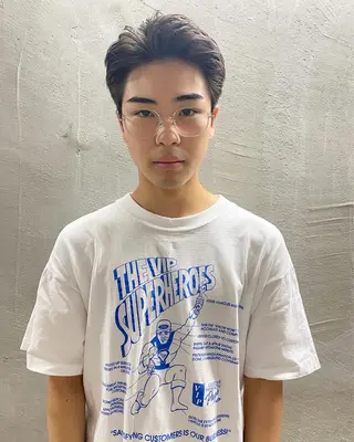 メンズ パーマ、髪質改善 カズマのヘアスタイル