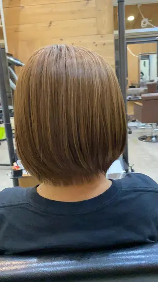 ショート カラー 🟢NEGi🟣 🫧髪質改善のヘアスタイル