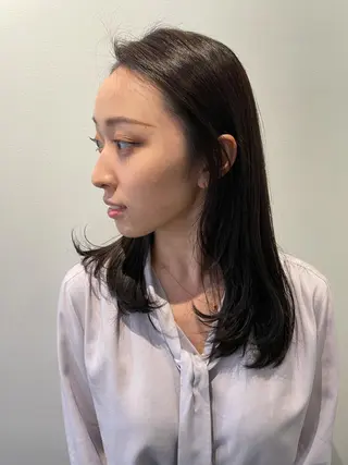 ミディアム カラー 斉藤 瑞恵のヘアスタイル