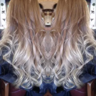 ロング カラー LUXBE LUCE那覇イオン店所属・LUXBE LUCEのヘアスタイル