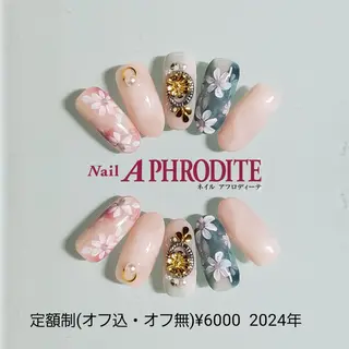 ネイル Nail  Aphroditeのネイルデザイン