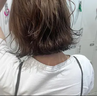 ショート カラー mitsuki🎀 ブリーチ/エクステのヘアスタイル