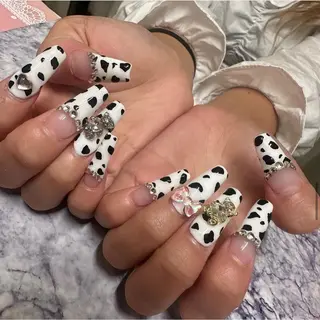 ネイル Pretzels🥨 【プレッツェル】ミウのネイルデザイン