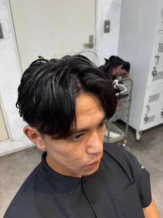 ショート パーマ メンズ 原宿スパイラルパーマ 波巻きパーマ/隼士のヘアスタイル