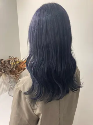 セミロング カラー 🌸インナーカラー 🌸藤井春華のヘアスタイル