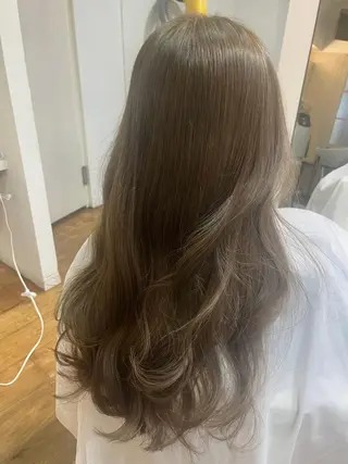 カラー CHELSEA 表参道のヘアスタイル