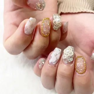 ネイル Laki nailのネイルデザイン